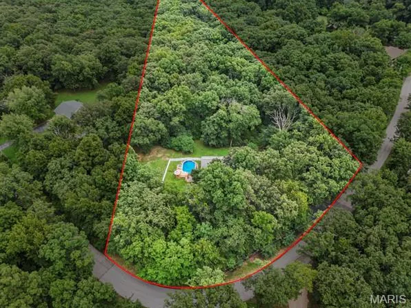 324 Bridlewood Rd, Festus, MO 63028