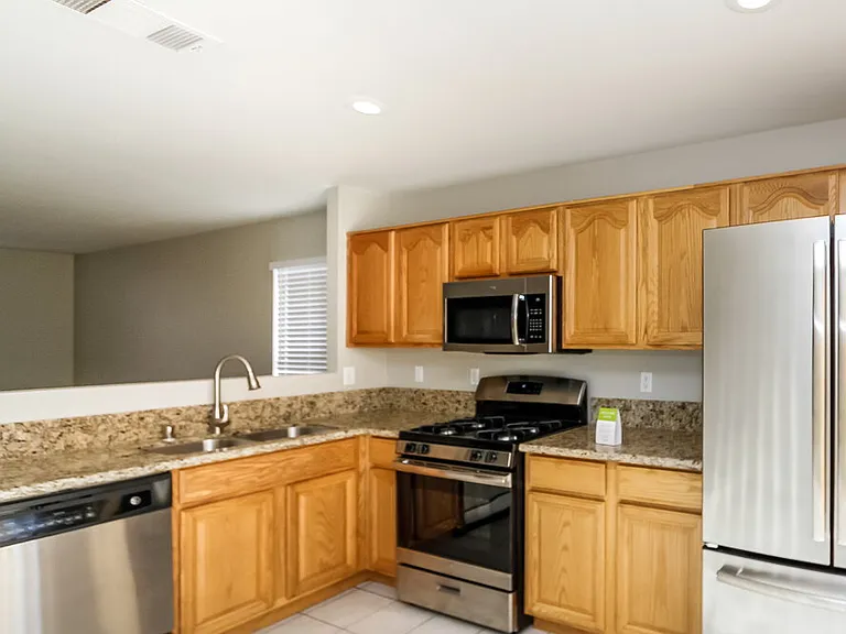 681 Indian Row Ct — Photo 5