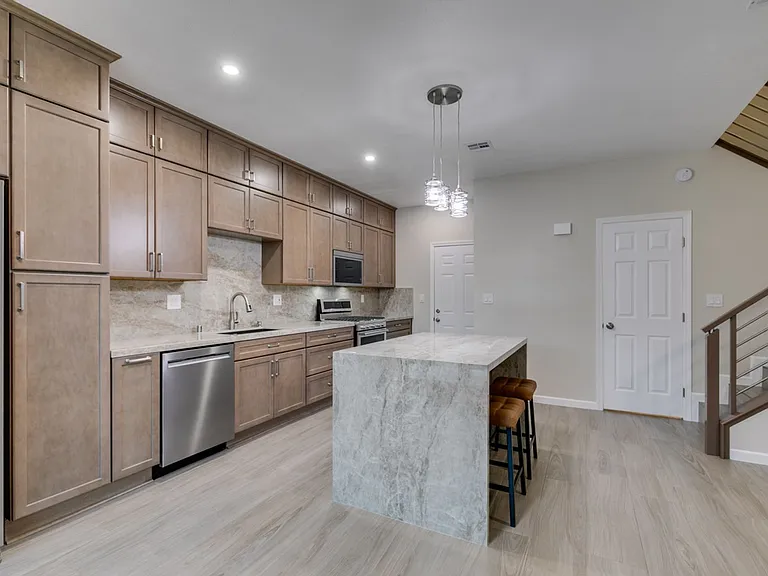 540 Sutters Mill Rd — Photo 23