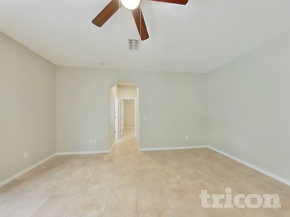 5th image of 10636 Deerberry Dr