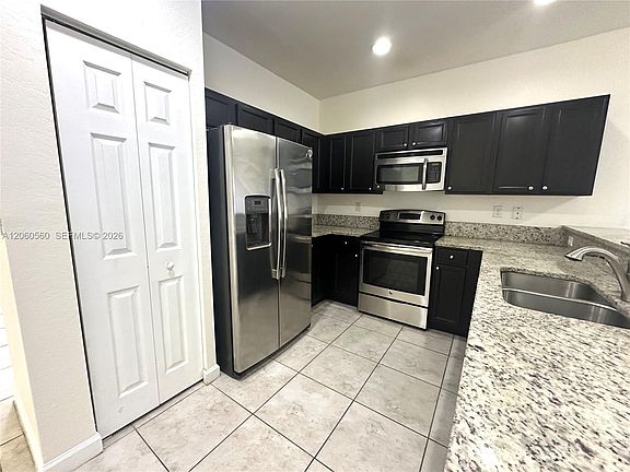 3rd image of 11544 SW 151st Ave #0