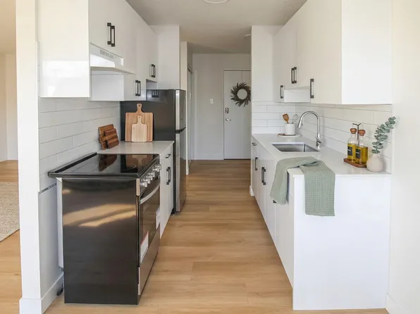 Sterling, 10654 107th St NW, Edmonton, AB T5H 2Y7