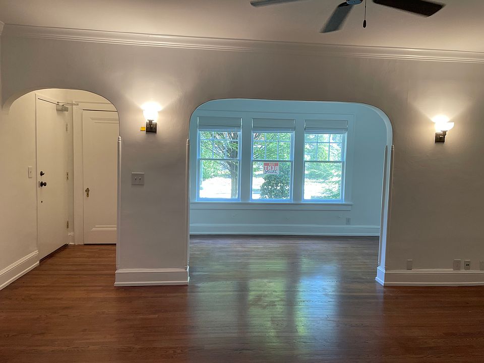 1st image of 22 Collier Rd NW APT 2