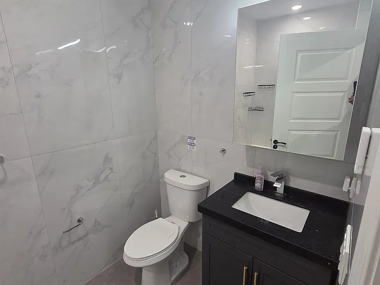 211 Baldwin Ave #219 — Photo 7