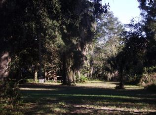 Bartlett St, Saint Marys, GA 31558