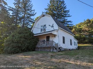 1958 Ridge Rd, South Montrose, PA 18801