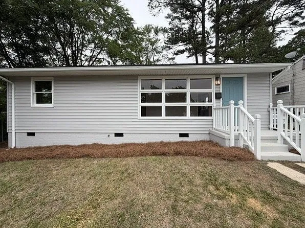 1608 Bailiff St, Greensboro, NC 27403