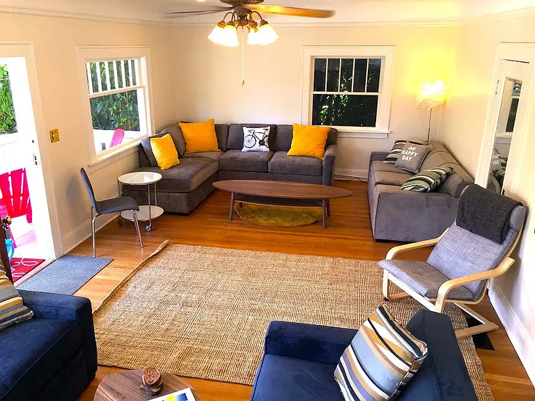 Entertain and Enjoy Friends and Family in Living Room that h