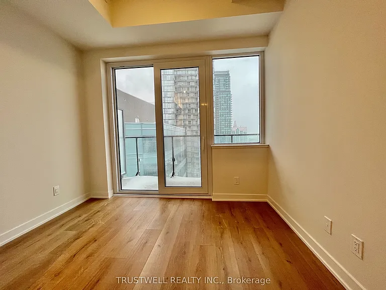 15 Ellerslie Ave #1404 — Photo 5
