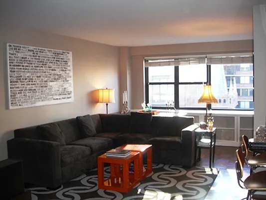 Sold by In New York Realty | media 10