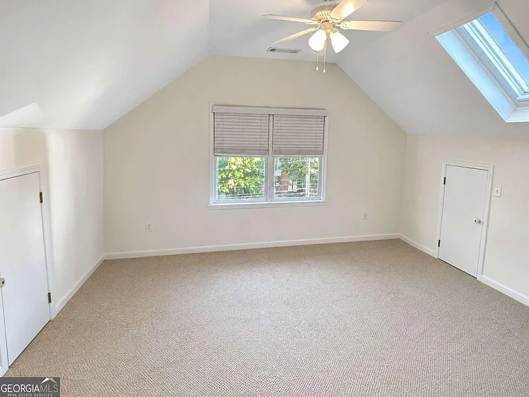 479 Woodward Ave SE — Photo 17