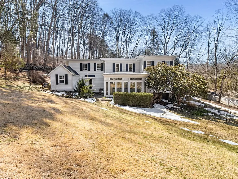 145 Lyons Plain Rd — Photo 3