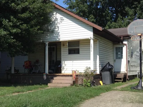 2836 4th Ave APT 1, Huntington, WV 25702