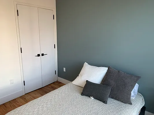 Rented by Roomeze | media 10