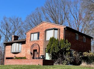 2429 Tanglewood Dr, Allison Park, PA