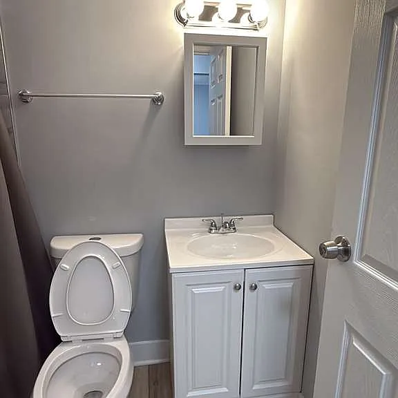 333 Hawthorne Cir #5 — Photo 13