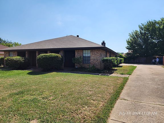 2nd image of 2401 Monte Carlo Dr #2401