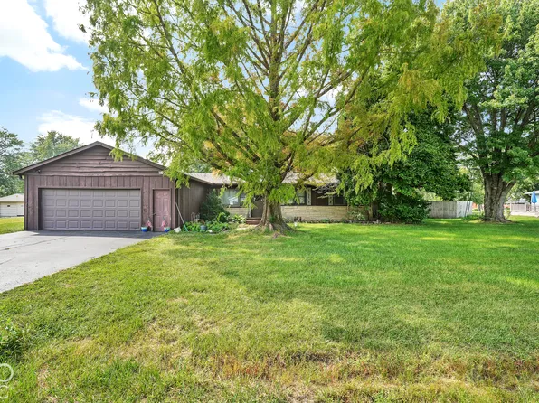 4438 Bridgefield East Dr, Plainfield, IN 46168