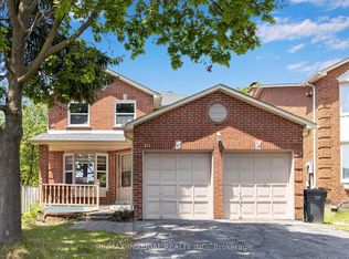 311 Youngstown Ave, Mississauga, ON L4Z 2T6