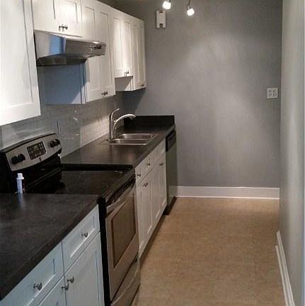4th image of 3126 Meadowbrook Blvd