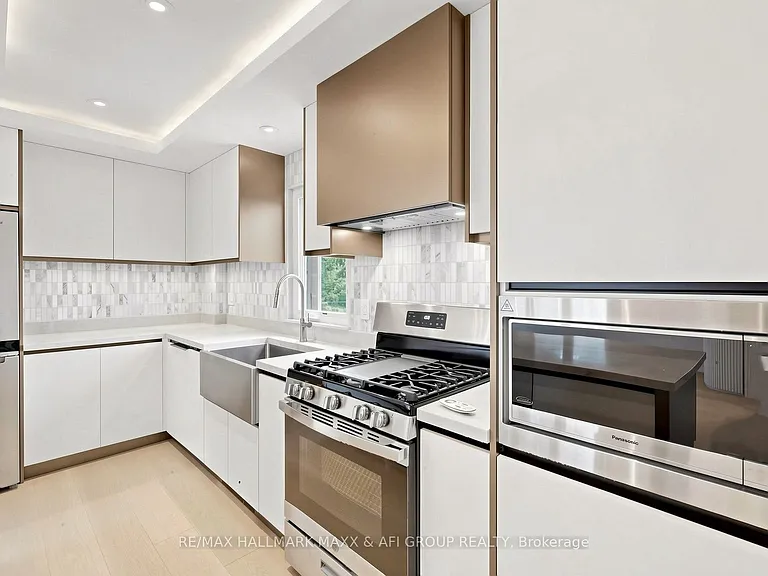 103 Ruggles Ave — Photo 11