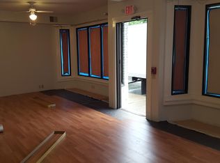 289 Bullocks Point Ave, Riverside, RI 02915