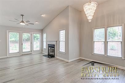 2nd image of 310 Riverwalk Cir #1