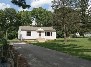 33W650 Sunset Park Dr, Dundee, IL 60118