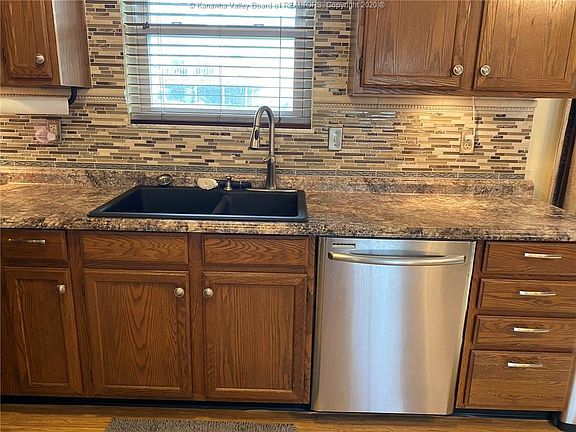 4th image of 5048 Elmhaven Cir