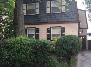 75 Stanley Cir, Staten Island, NY 10308