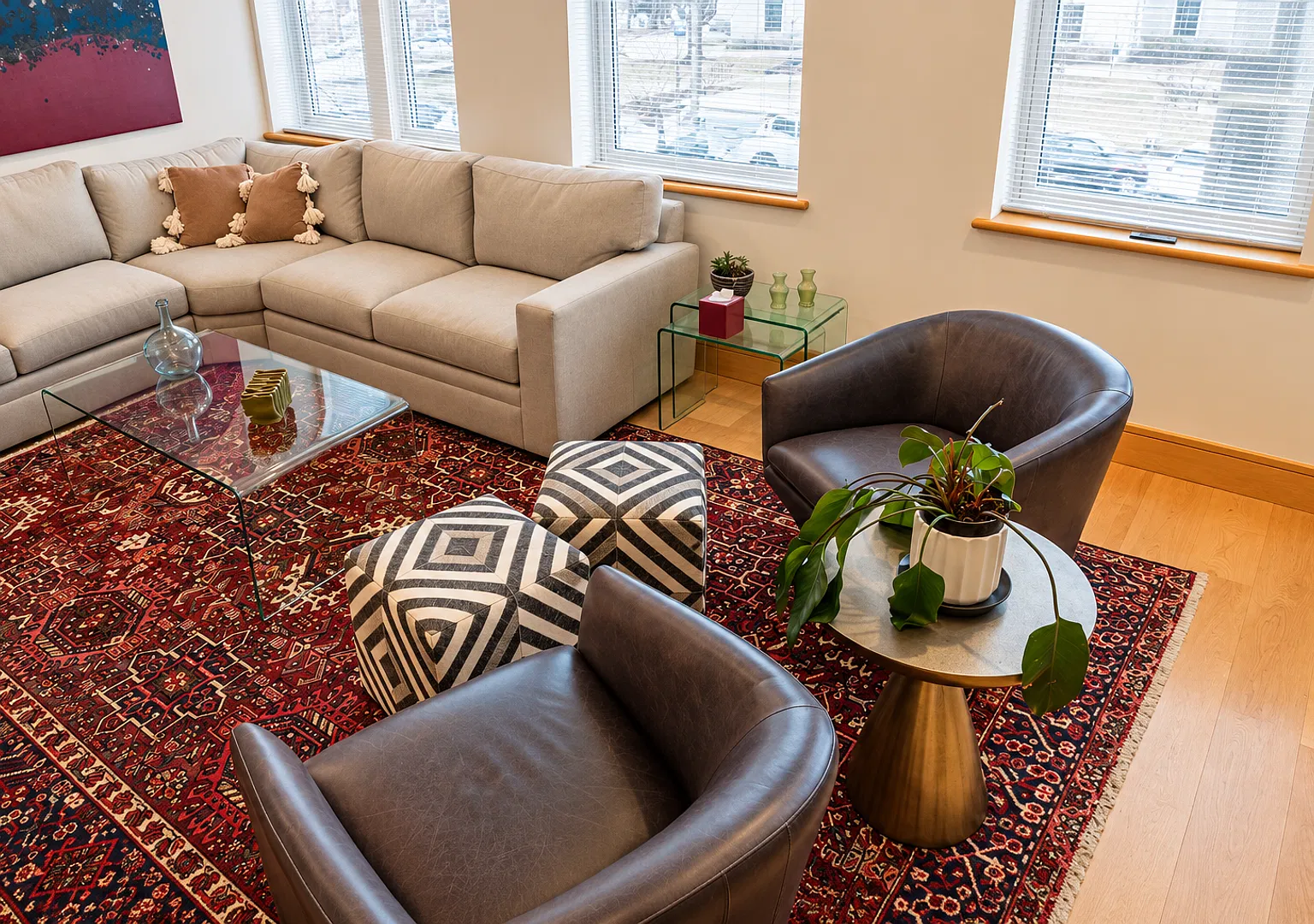 118 N Walnut St — Photo 4