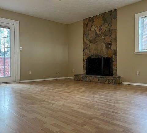 4th image of 6446 Meadow Rue Dr
