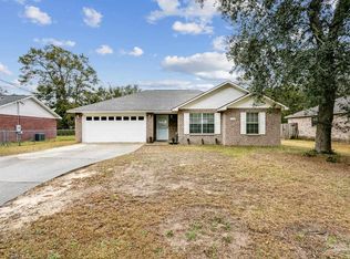 6212 Weekly St, Milton, FL 32570