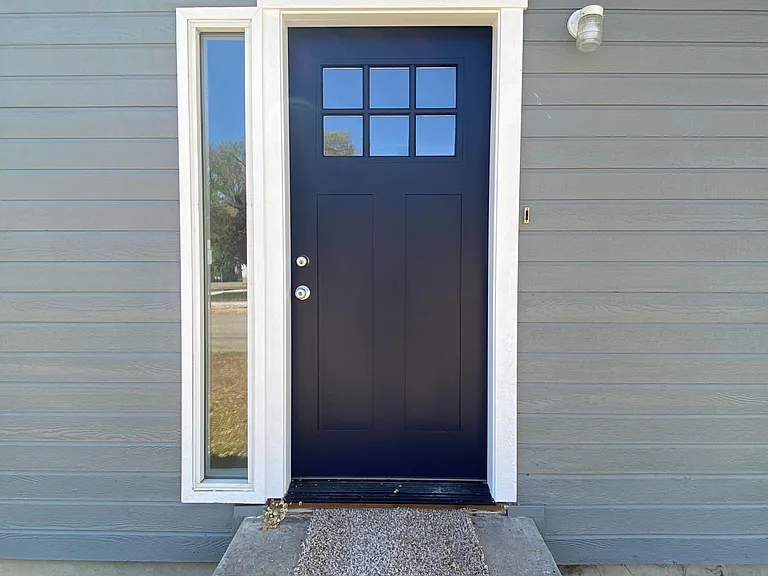 1501 S Grant Ave — Photo 4