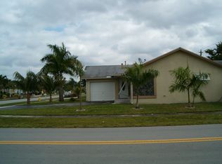 11610 NW 35th St, Sunrise, FL 33323