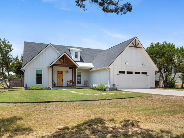 2 Senisa Ln, Wimberley, TX 78676