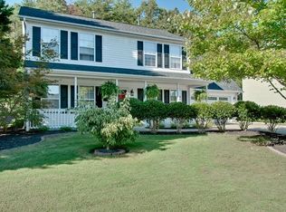 306 Lily Pond Ln, Taylors, SC 29687