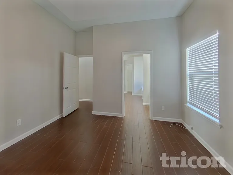 843 Magic Cove Ln — Photo 9