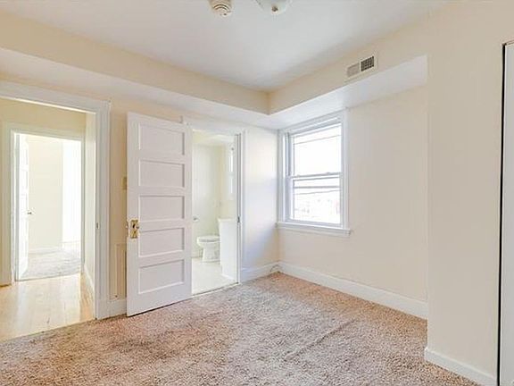 2nd image of 807 N 21st St