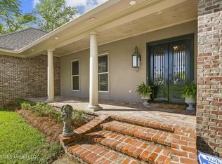 476 Wimbledon Dr, Brandon, MS 39047