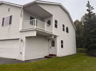 6873 Brittany Rock Way, Anchorage, AK 99504