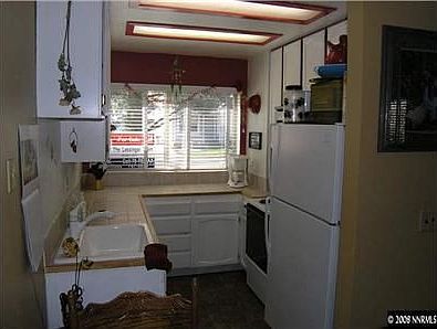 2nd image of 2572 Garfield Dr