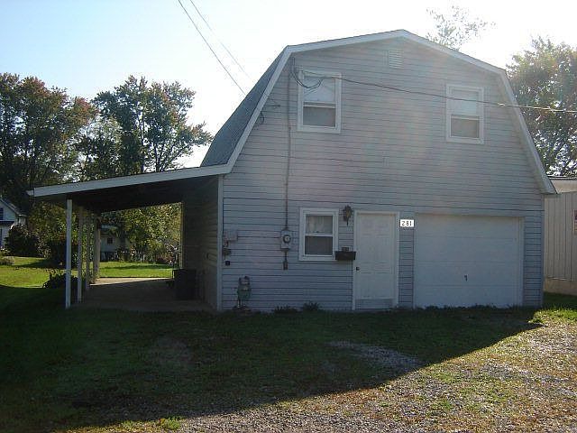 1st image of 281 Ashland Ave