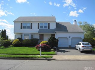 22 Princess Dr, North Brunswick, NJ 08902