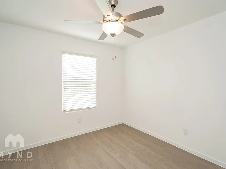 2728 River Knoll Ln — Photo 18