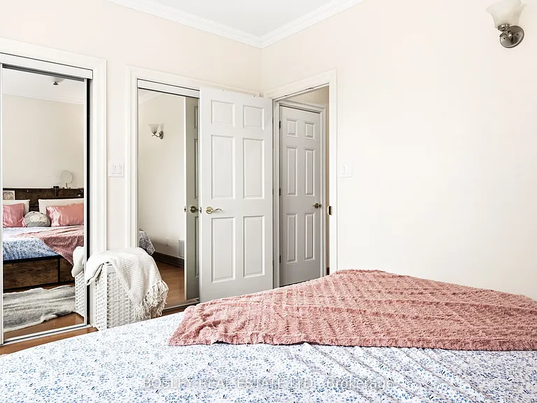 115 Roncesvalles Ave #3 — Photo 17