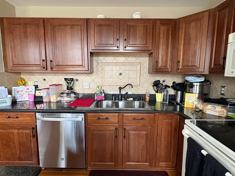 763 Paint Creek Dr — Photo 7