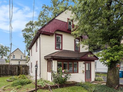 705 Collins St, Kalamazoo, MI, 49001