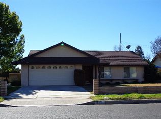 741 W Casmalia St, Rialto, CA 92377