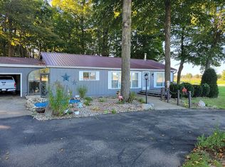 8919 9b Rd, Plymouth, IN 46563